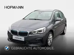 BMW 225