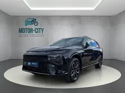 Xpeng G9