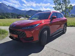 MG HS