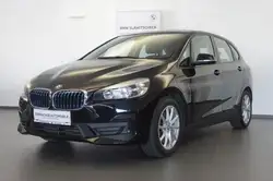 BMW 225