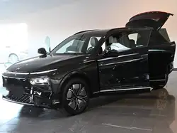 Xpeng G9
