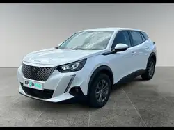 Peugeot e-2008