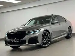 BMW 745