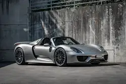 Porsche 918