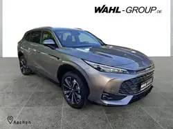 MG HS