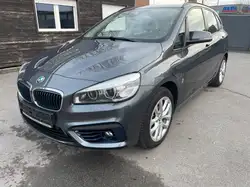 BMW 225