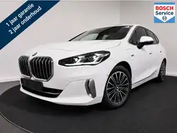 BMW 225