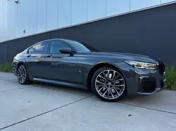 BMW 745