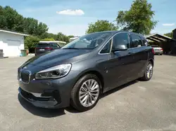 BMW 225