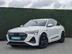 Audi SQ8 e-tron
