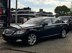 Lexus LS 600