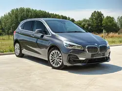 BMW 225