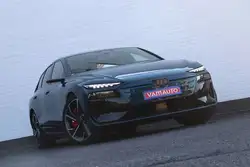 Audi S6 e-tron