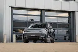 Leapmotor C10