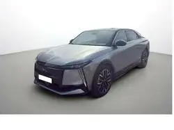 DS Automobiles N°8