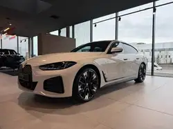 BMW 528