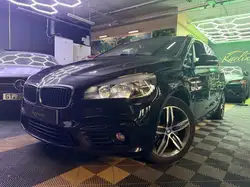 BMW 225
