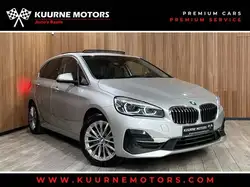 BMW 225