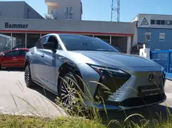 Lexus RZ