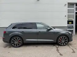 Audi Q7 e-tron