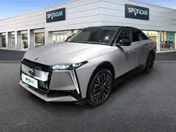 DS Automobiles N°8