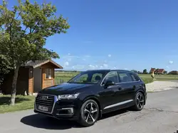 Audi Q7 e-tron