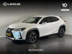 Lexus UX 250h