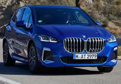 BMW 225